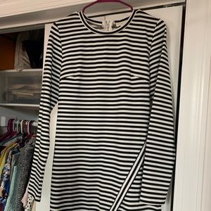 Black & white stripe long sleeve bodycon dress